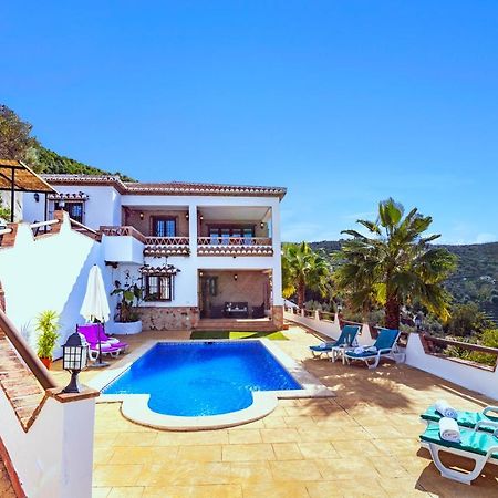 Holiday Home El Encinar Alcaucin Ngoại thất bức ảnh