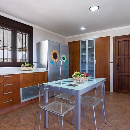 Holiday Home El Encinar Alcaucin Ngoại thất bức ảnh