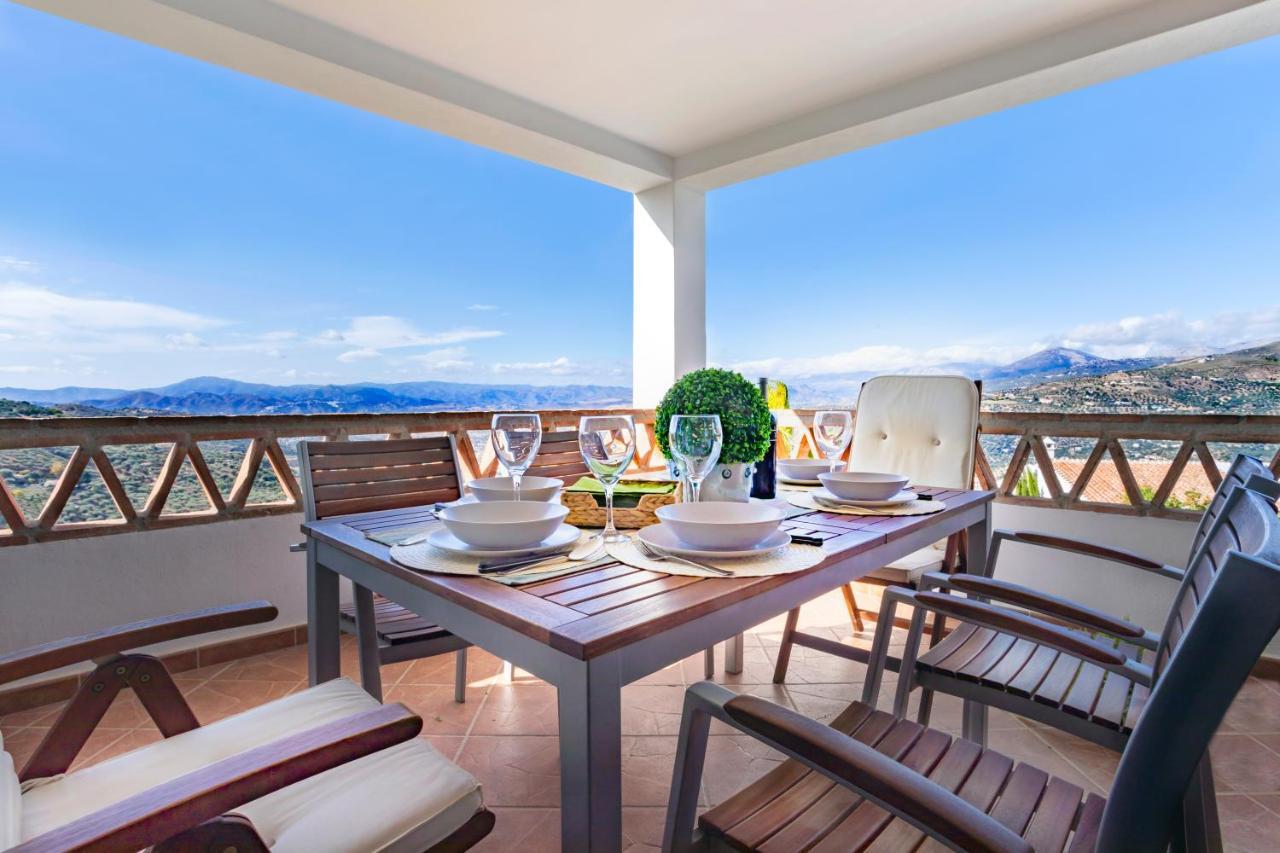 Holiday Home El Encinar Alcaucin Ngoại thất bức ảnh